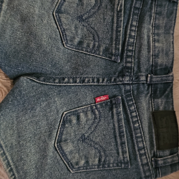 Embroidered Denim Shorts And Skirt - Picture 4 of 4